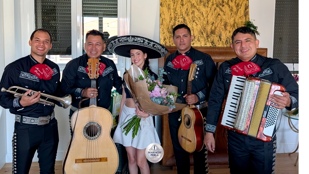 Mariachi Perla Madrid