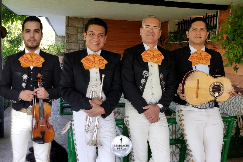 Mariachis de etiqueta en Aravaca y Moncloa - Actuaciones de gran gala y espectáculos exclusivos